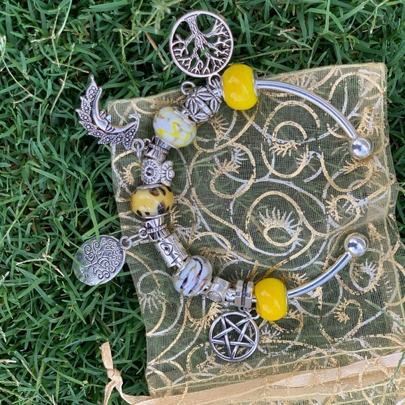 SUMMER SUN BRACELET 💛💛 - Picture 7 of 7